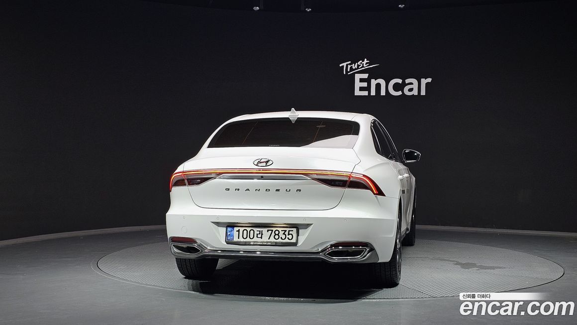 Hyundai Grandeur 2021