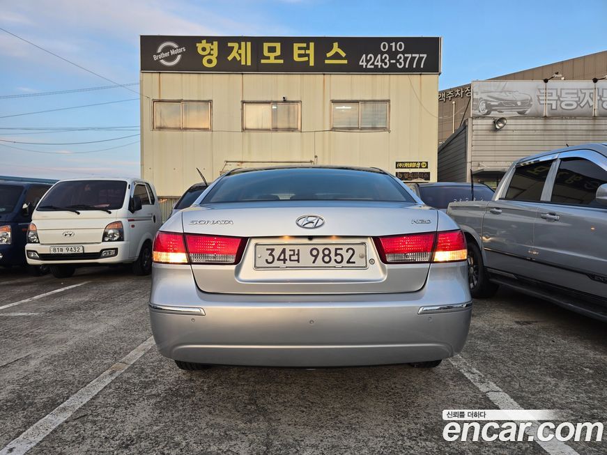 Hyundai Sonata 2009