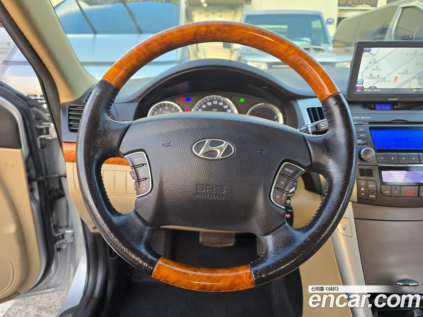 Hyundai Sonata 2009