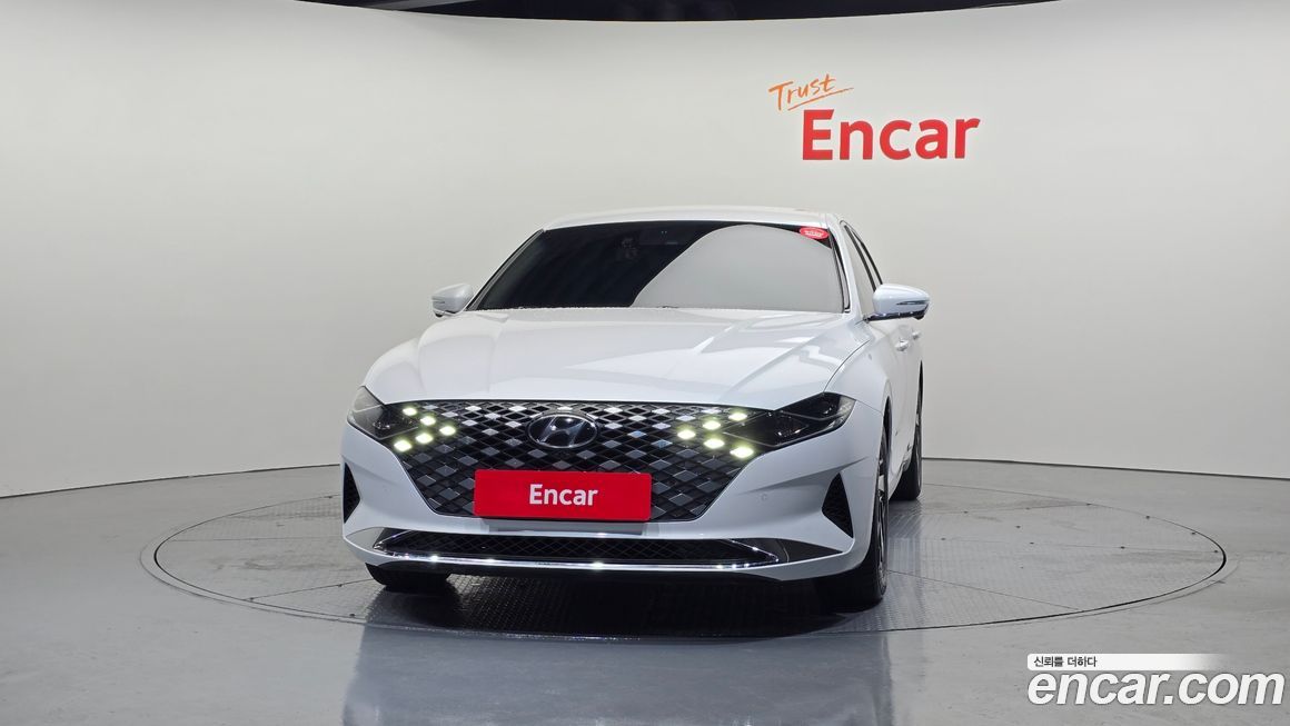 Hyundai Grandeur 2022