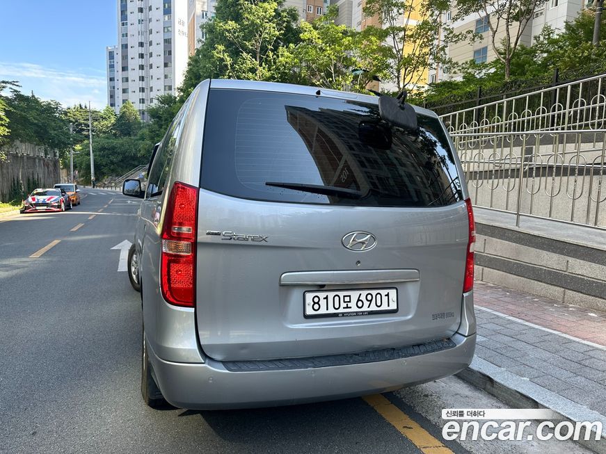 Hyundai Starex 2015
