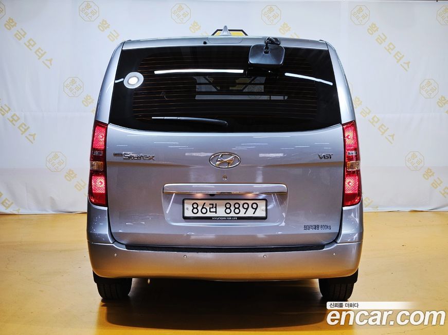 Hyundai Starex 2016