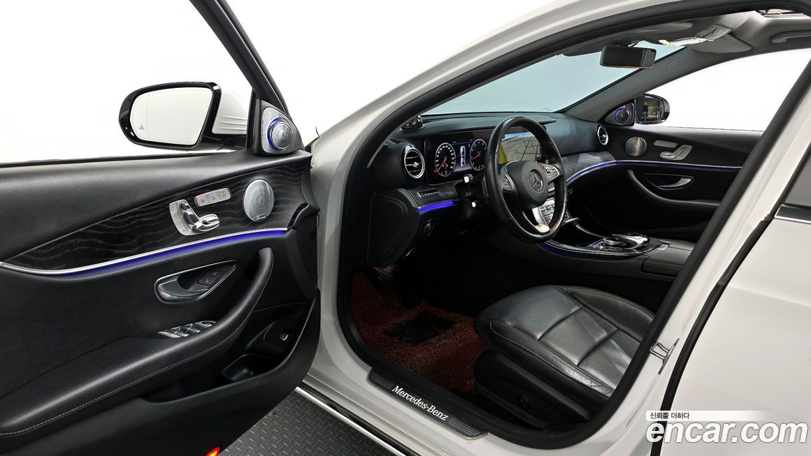 Mercedes-Benz E-Class 2018