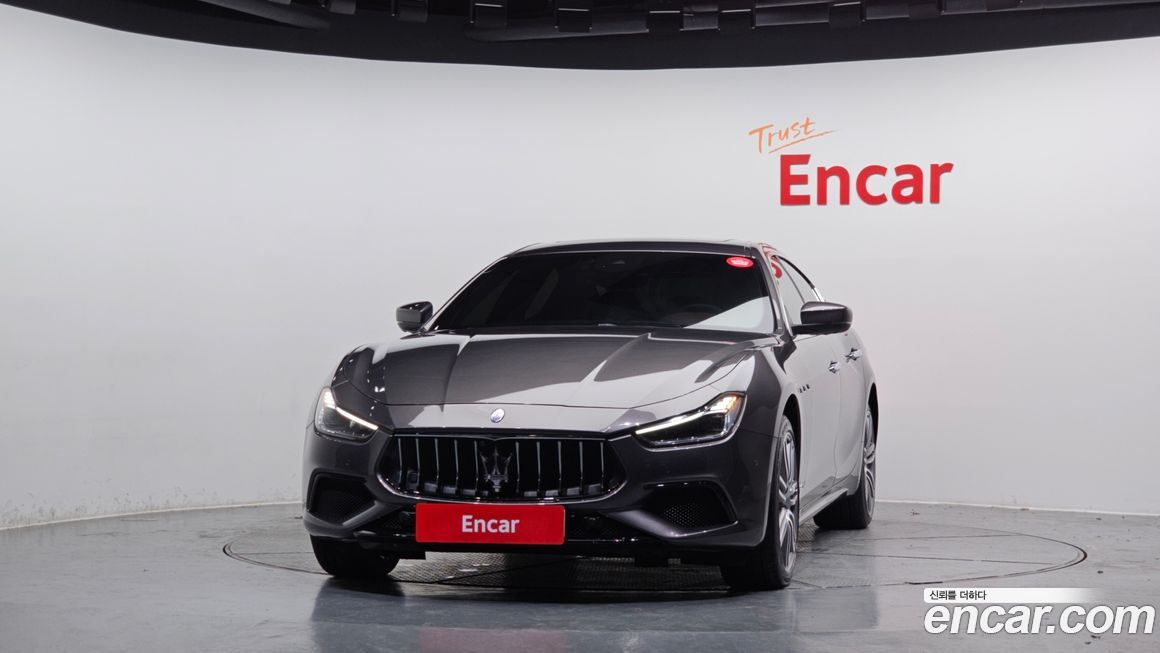 Maserati Ghibli 2019