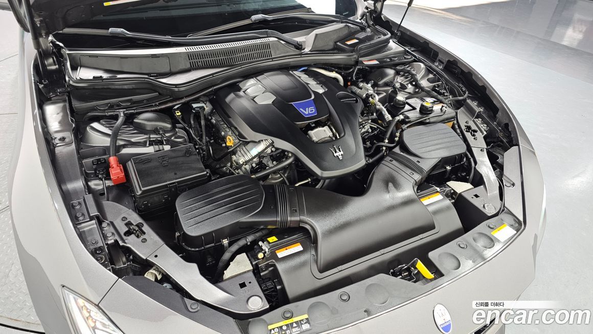 Maserati Ghibli 2019