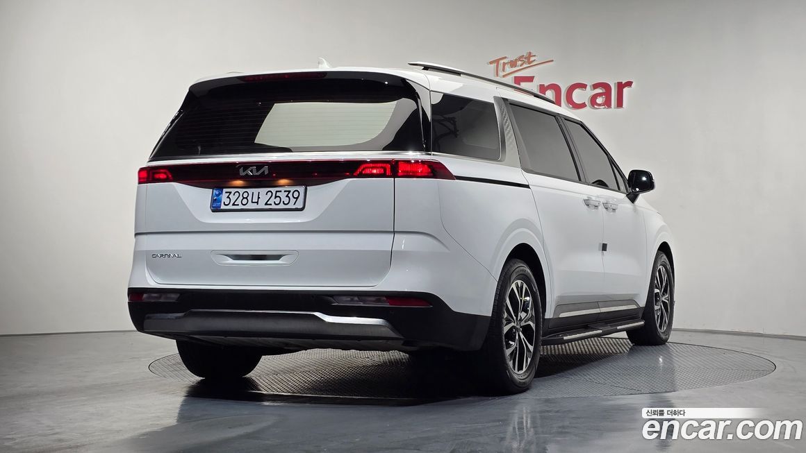 Kia Canival 2023