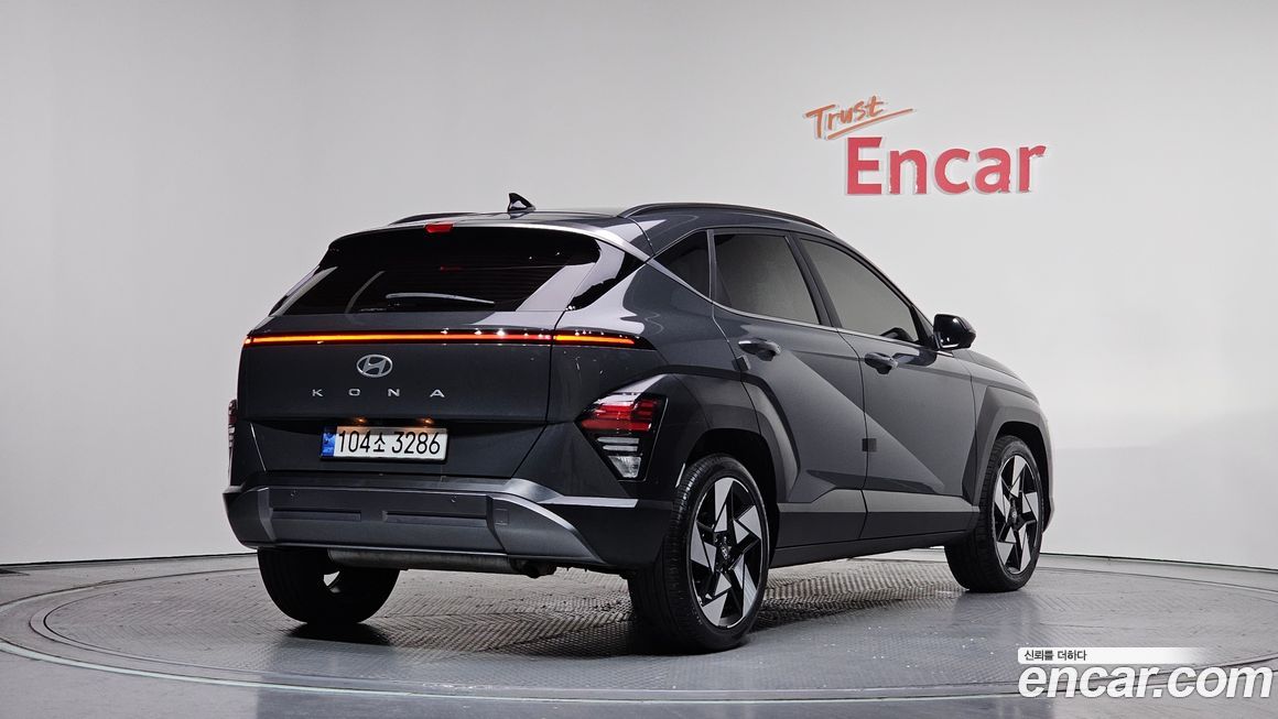 Hyundai Kona 2025