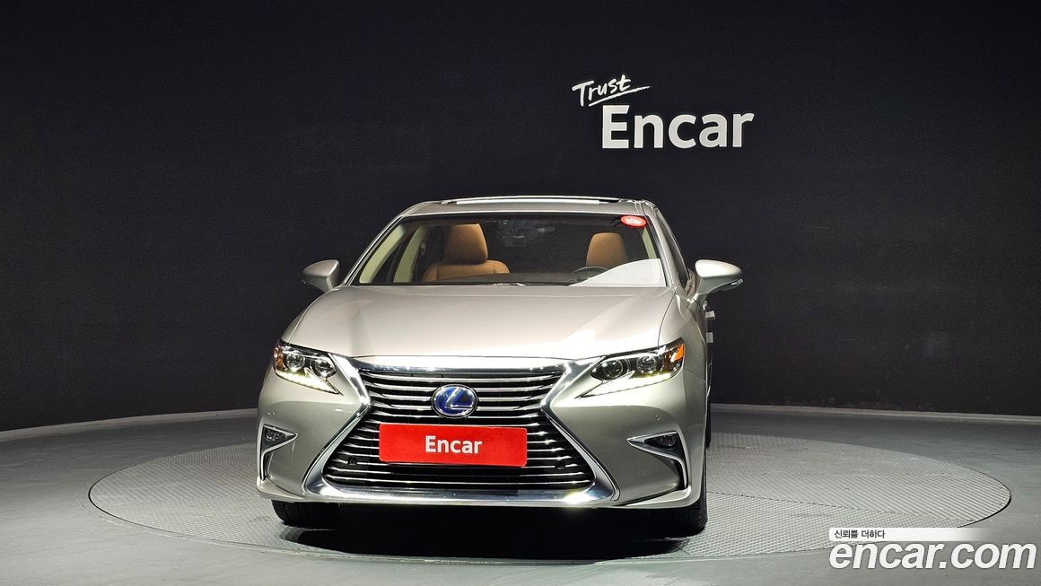 Lexus ES 2017