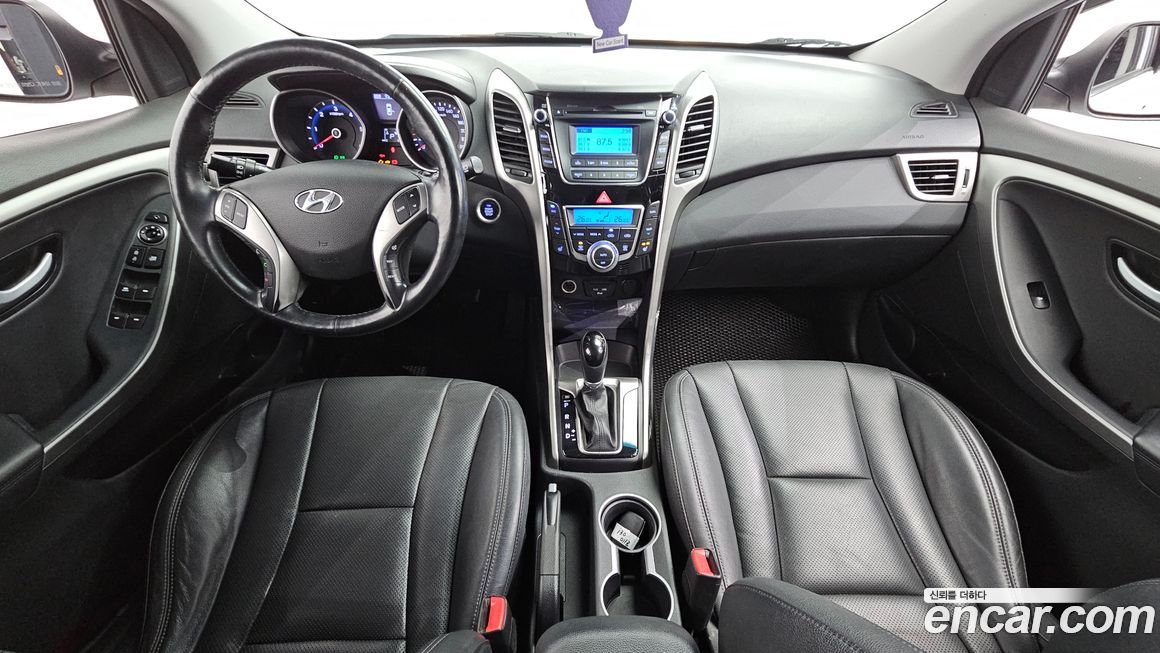 Hyundai i30 2016