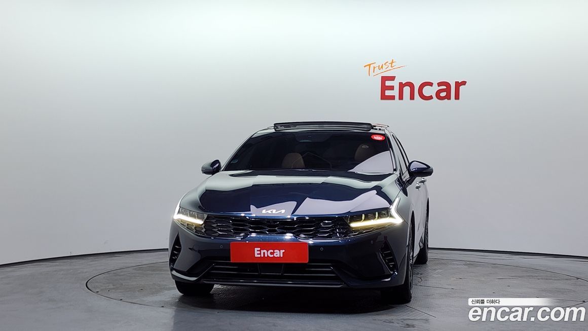 Kia K5 2023
