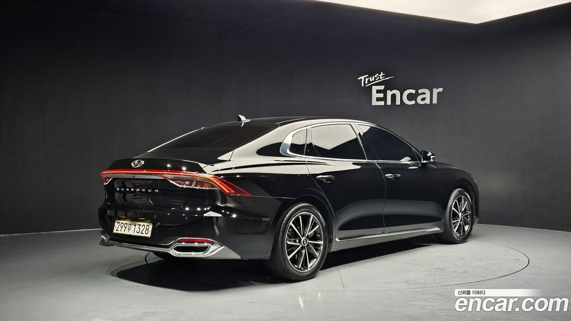 Hyundai Grandeur 2022