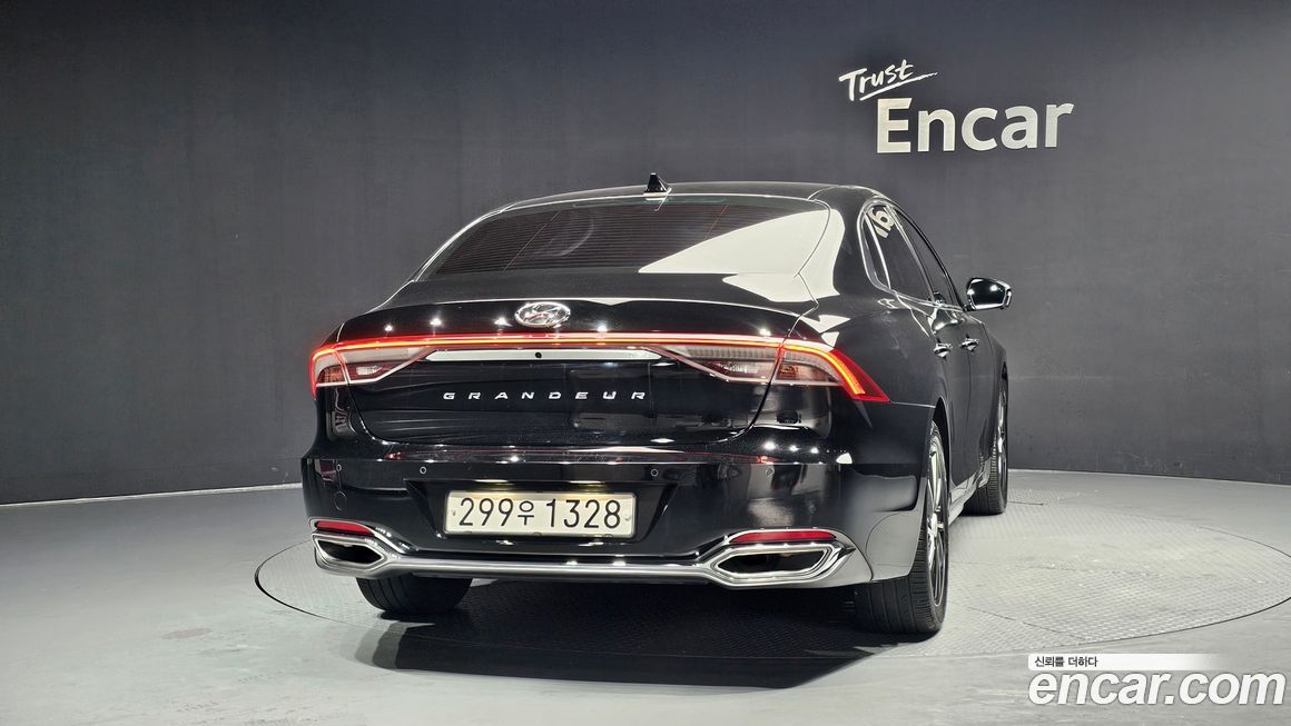 Hyundai Grandeur 2022