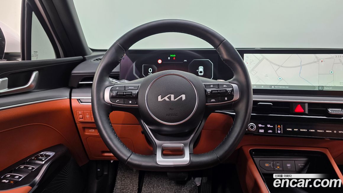 Kia K5 2025