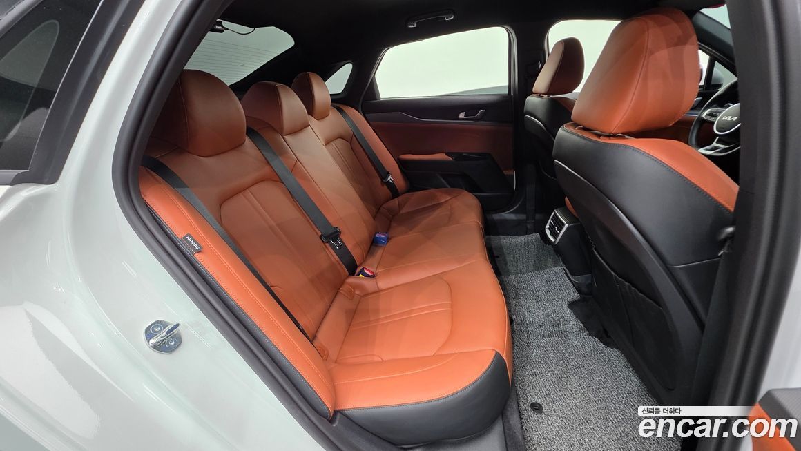 Kia K5 2025