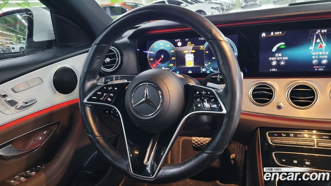 Mercedes-Benz E-Class 2021