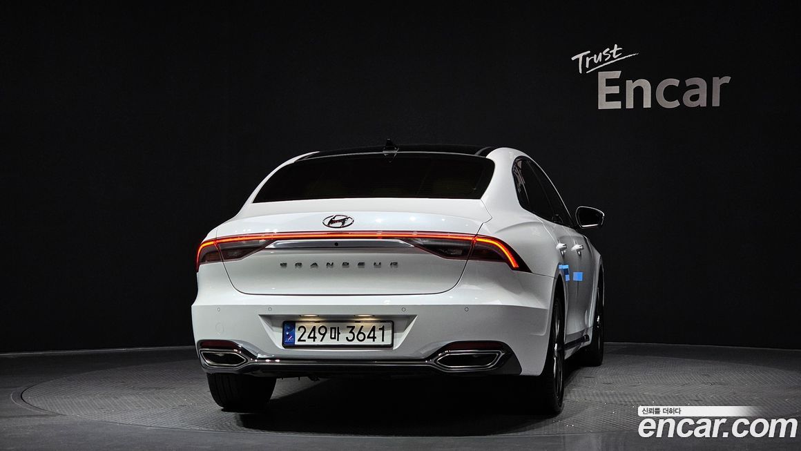 Hyundai Grandeur 2022