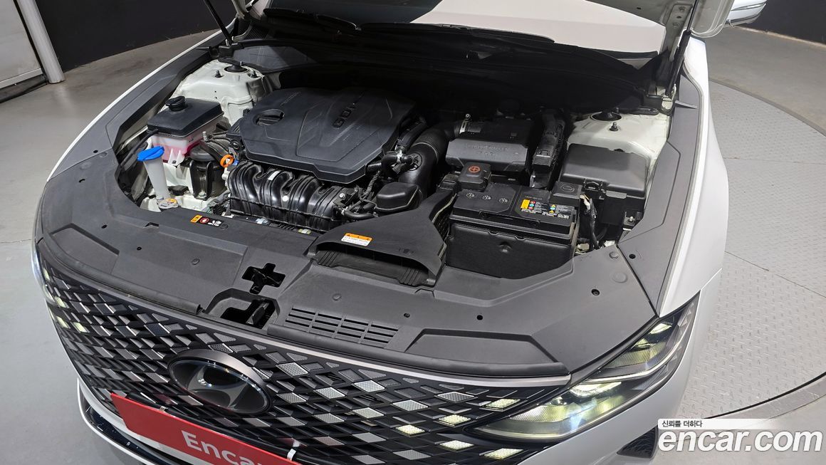 Hyundai Grandeur 2022