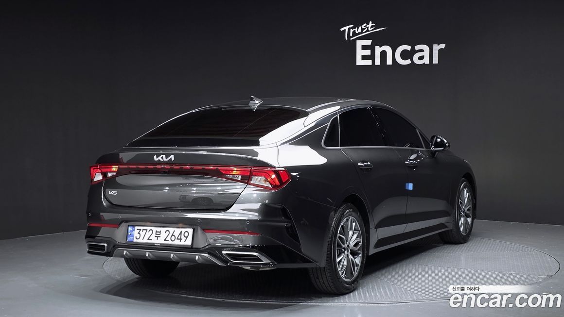 Kia K5 2023
