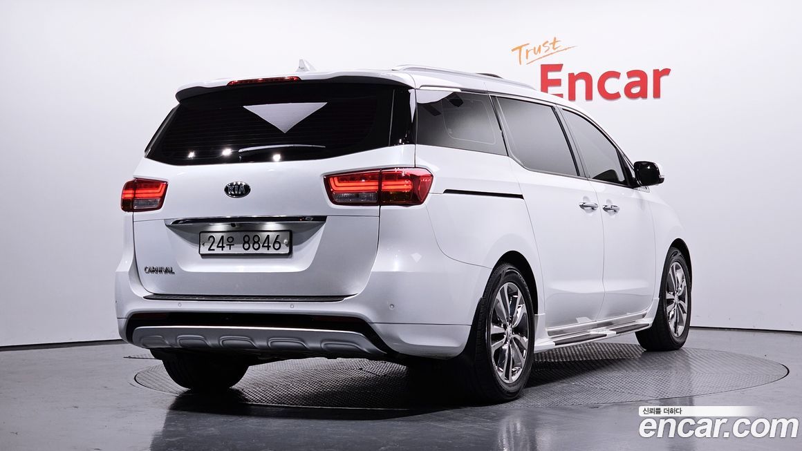 Kia Canival 2018