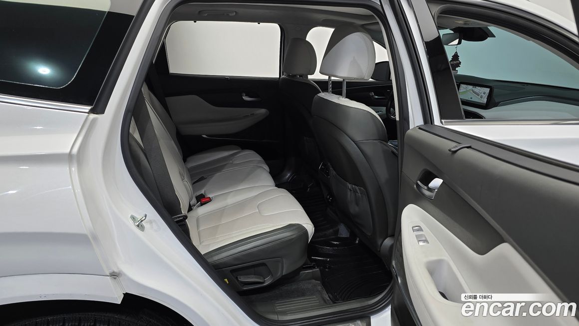 Hyundai Santafe 2022