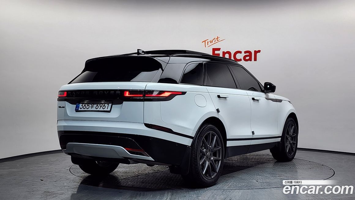 Land Rover Range Rover Velar 2025