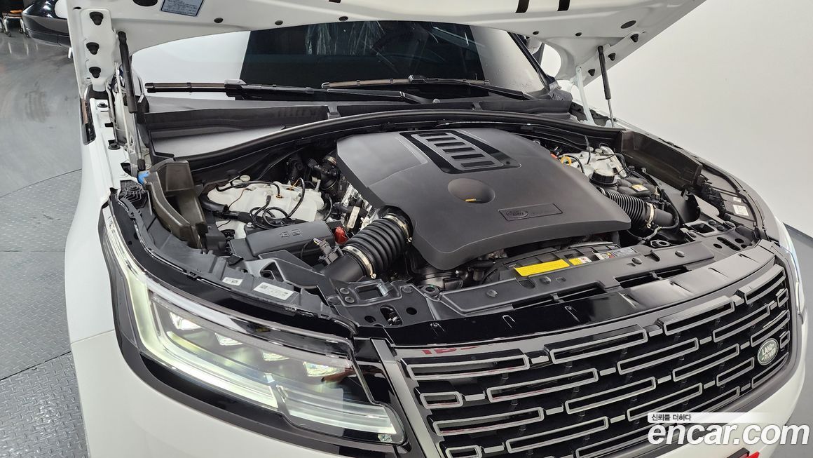 Land Rover Range Rover Velar 2025