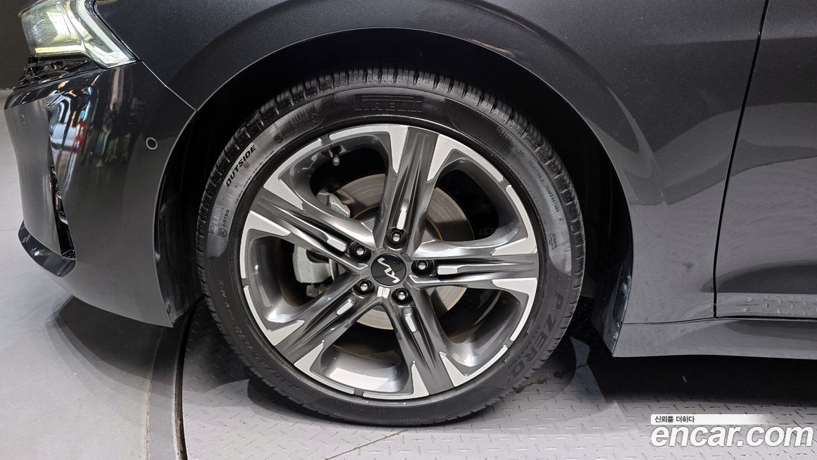 Kia K5 2023