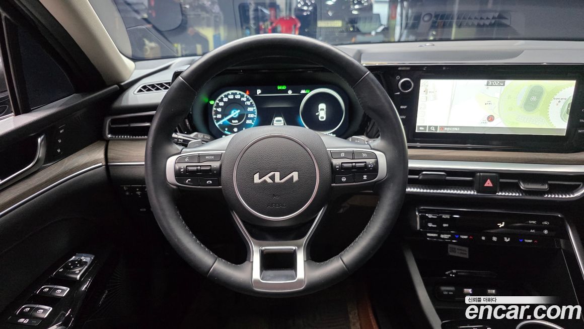 Kia K5 2023
