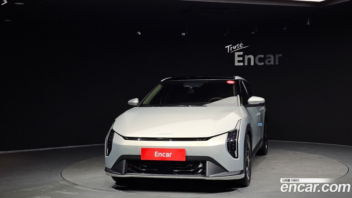 Kia EV4 2025