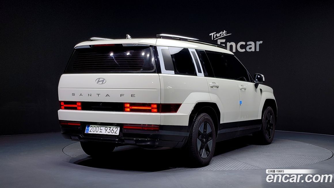 Hyundai Santafe 2024