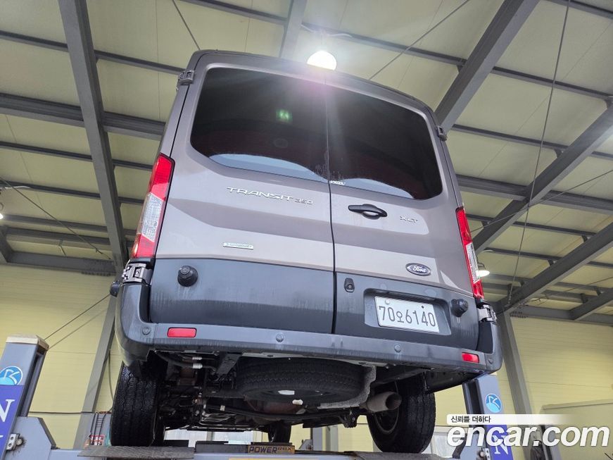 Ford Transit 2016