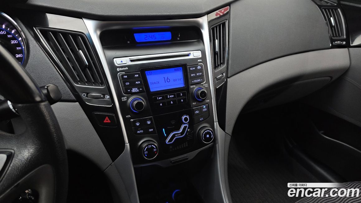 Hyundai Sonata 2010