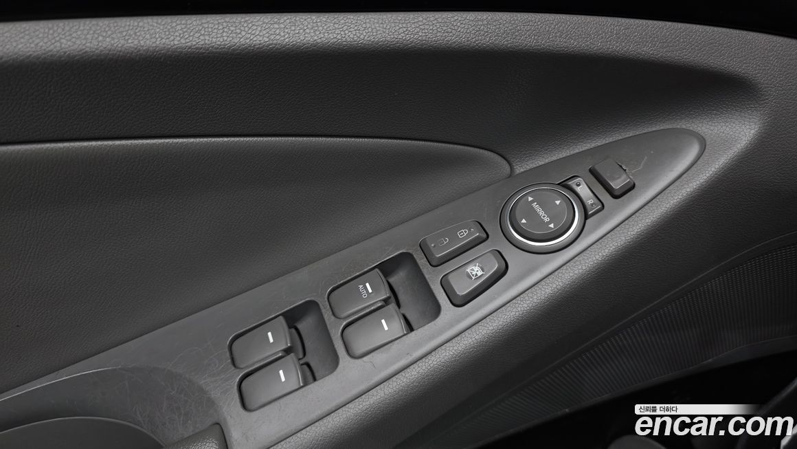 Hyundai Sonata 2010