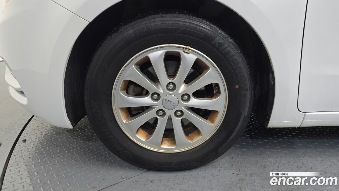 Kia K3 2015