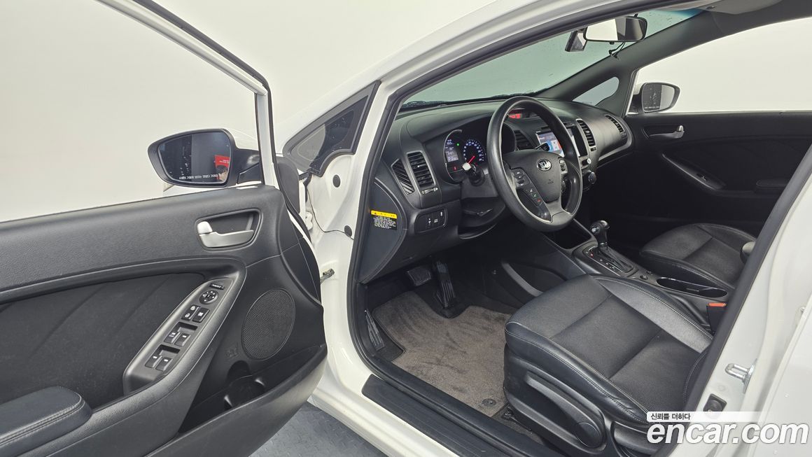 Kia K3 2015