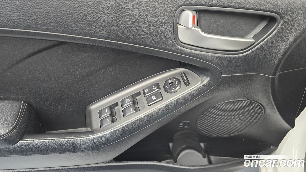 Kia K3 2015