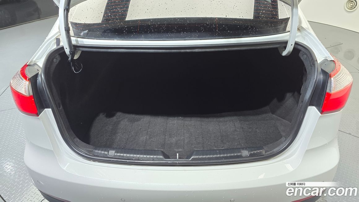Kia K3 2015