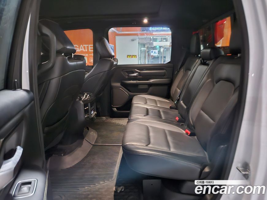 Dodge Ram Pick Up 2020