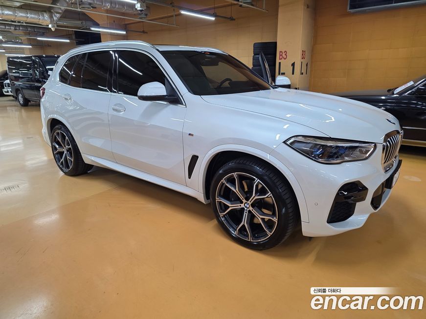 BMW X5 2023