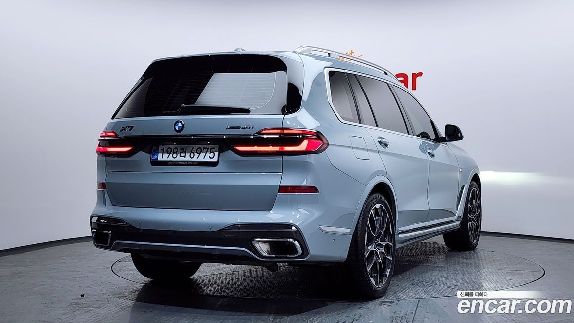 BMW X7 2024