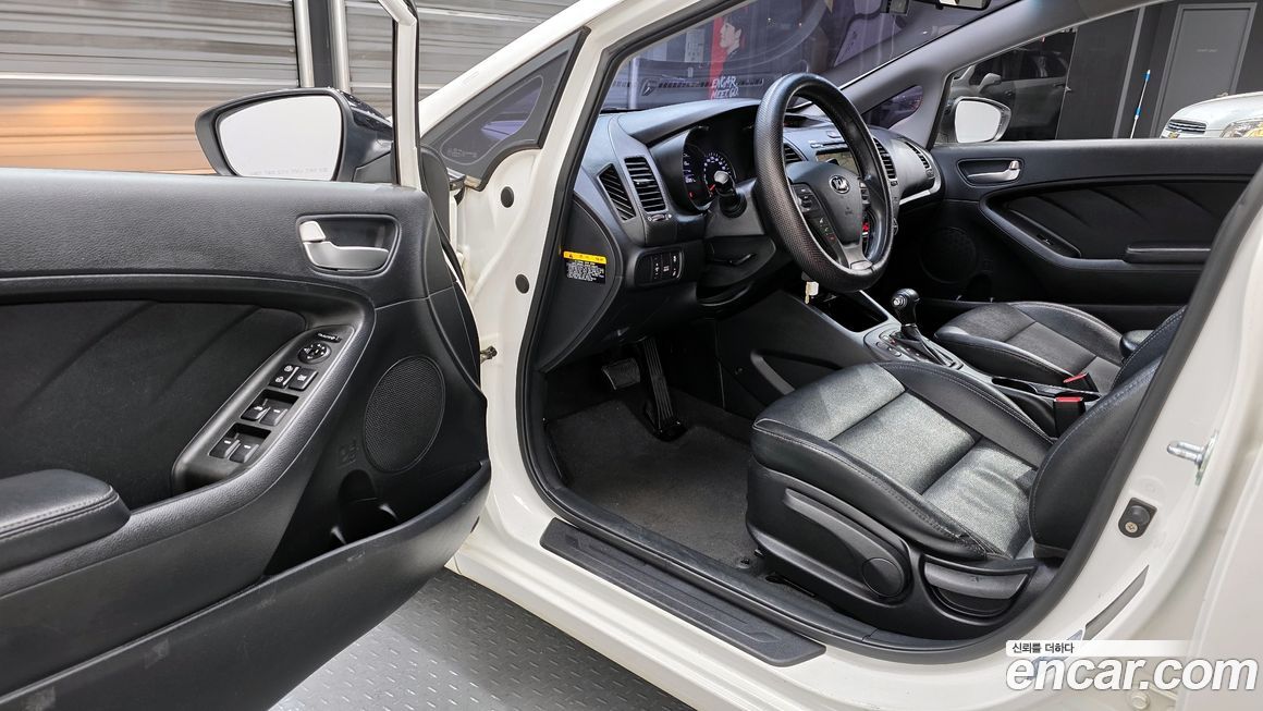 Kia K3 2013