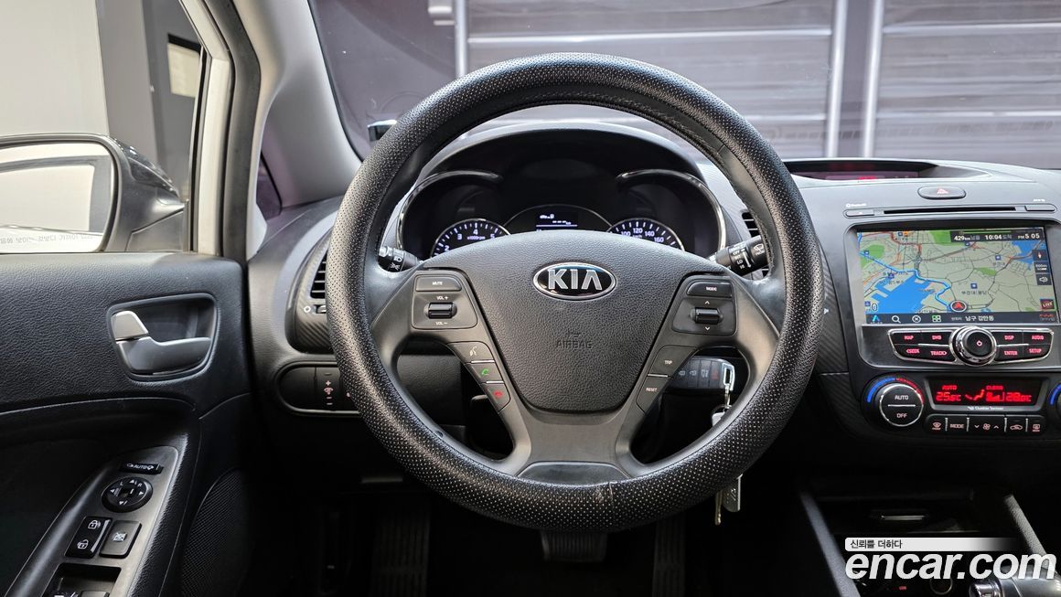 Kia K3 2013
