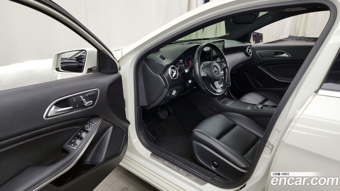 Mercedes-Benz A-Class 2016