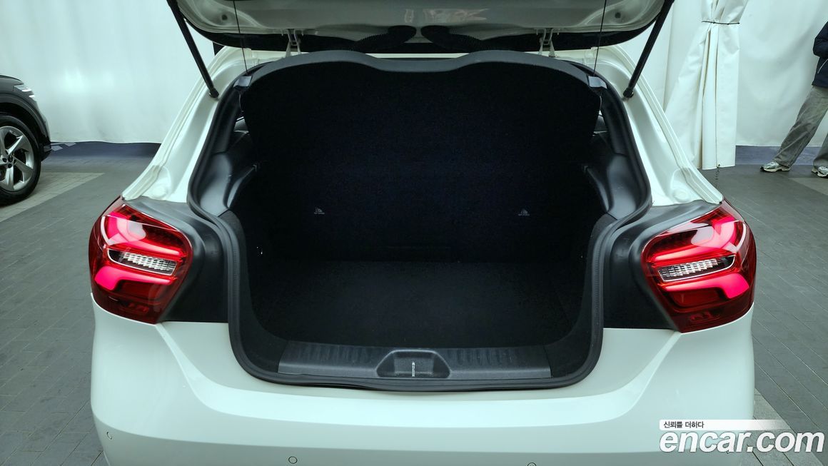 Mercedes-Benz A-Class 2016