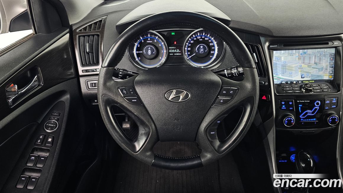 Hyundai Sonata 2012