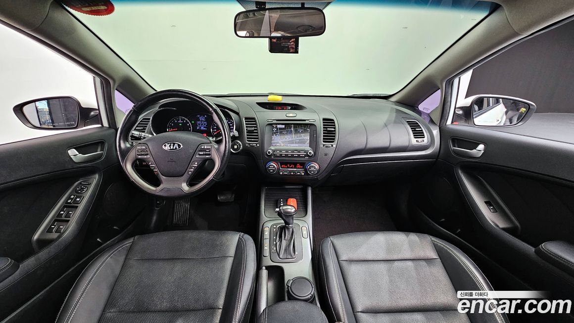 Kia K3 2015