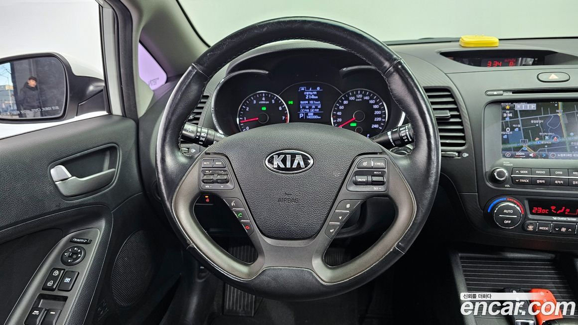 Kia K3 2015