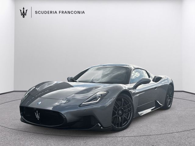 Maserati MC20