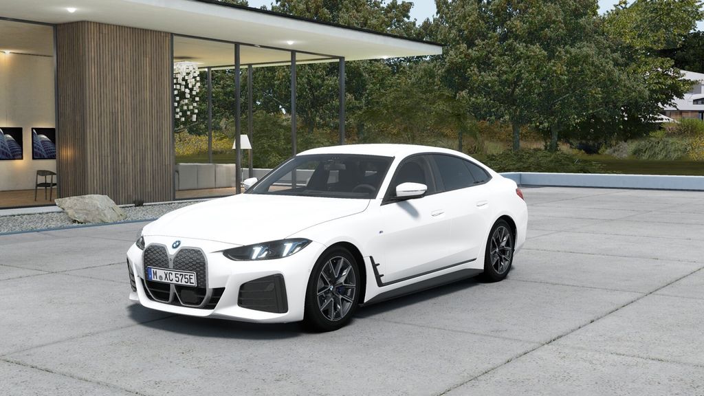 BMW i4 2025