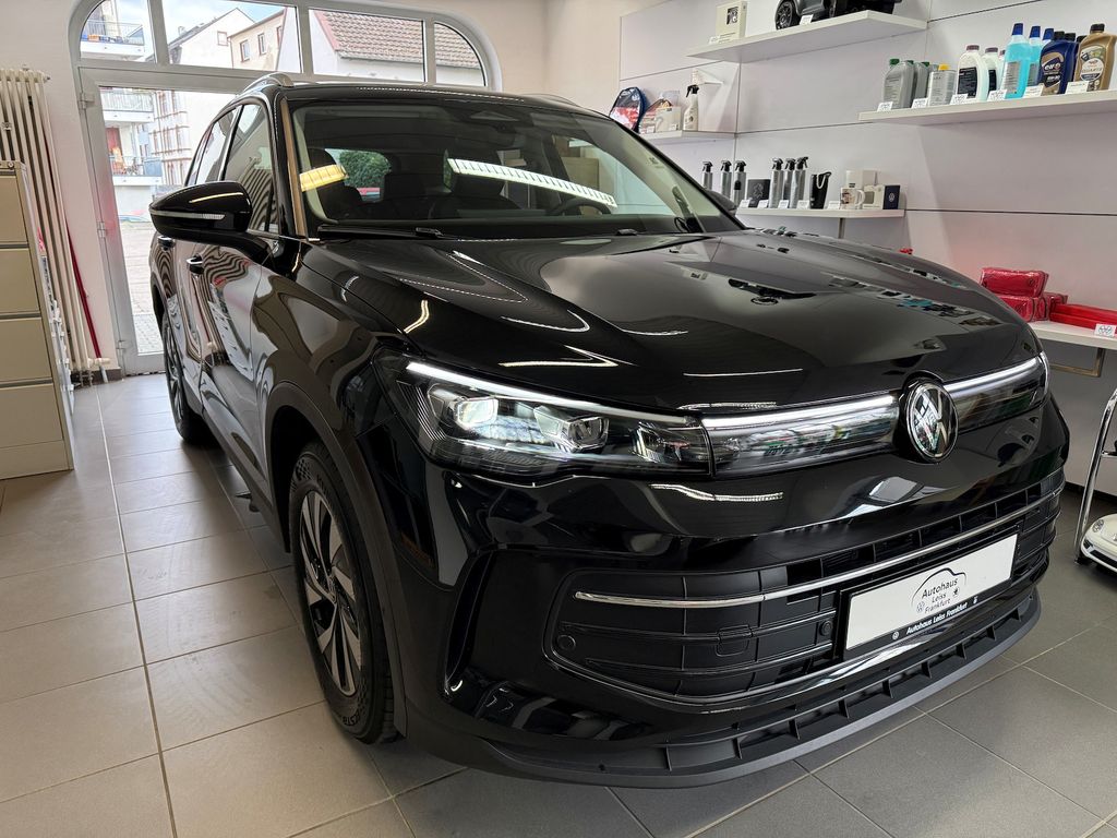 Volkswagen Tiguan 2025